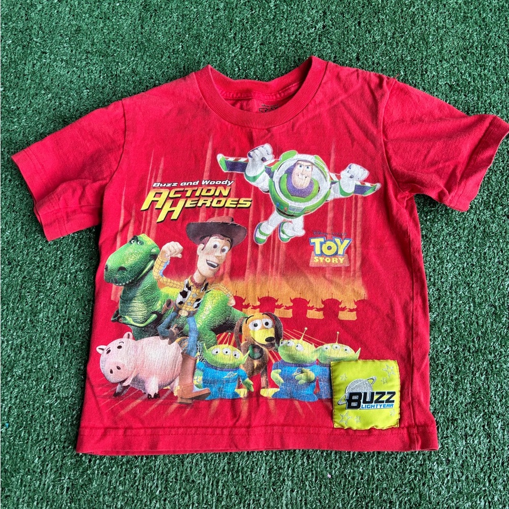 RARE VINTAGE PUSH BUTTON TOY STORY SHIRT WITH AUDIO BUTTON